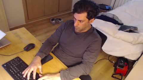 bigcok35spain online show from March 27, 4:08 pm