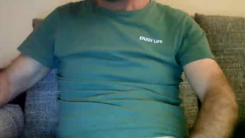 Snapshot of bigfunboy20 chatting on October 15, 7:04 pm bigfunboy20 online show from October 15, 7:04 pm
