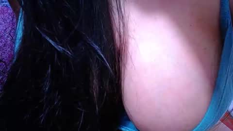  Sunny   online show from November 25, 5:06 am