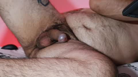 Snapshot of biggbearxxx chatting on October 23, 2:57 am biggbearxxx online show from October 23, 2:57 am