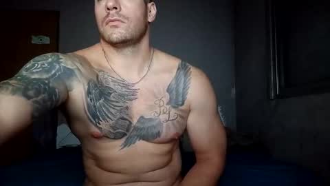 biggeboyy online show from February 20, 6:19 am