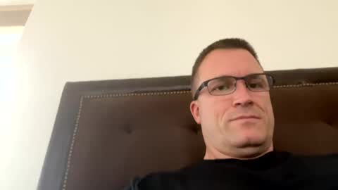 bigger22332233 online show from December 3, 10:56 pm