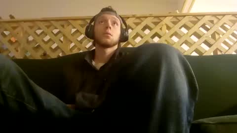 biggestboiiii online show from March 8, 12:00 am