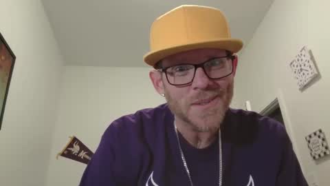 bigguy4funtime online show from December 1, 2:42 am