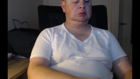 bighorn1981 online show from December 6, 12:22 pm