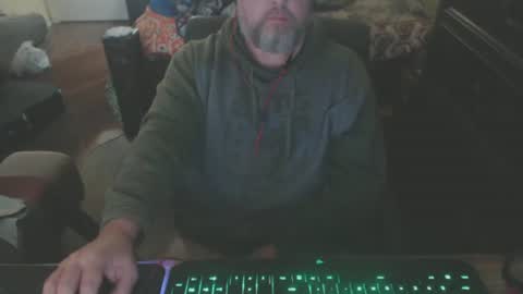 bighugmugg online show from November 9, 11:51 pm