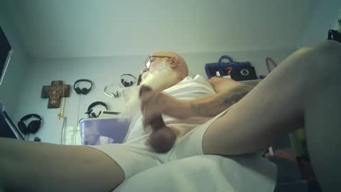 bigjeff01 online show from January 5, 2:52 pm