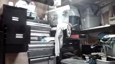 bigmanaround9 online show from April 13, 10:41 am