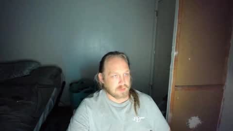 bigmike20129020 online show from June 11, 8:45 am
