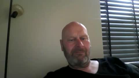 bigmike3339 online show from March 19, 9:26 am