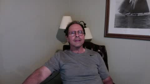 CumCMe online show from June 23, 9:39 am
