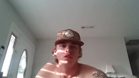 bigpepe7719 online show from May 15, 10:50 pm
