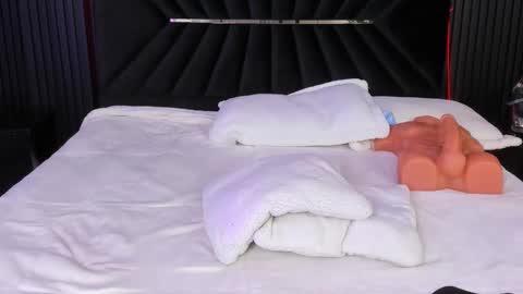 Zayra online show from October 9, 8:42 am