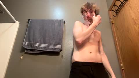 bigskinnyboyshh online show from January 10, 6:09 am