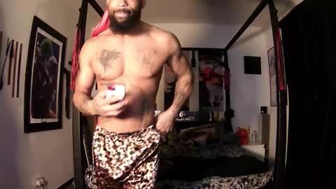 bigtawkz online show from October 21, 11:08 pm