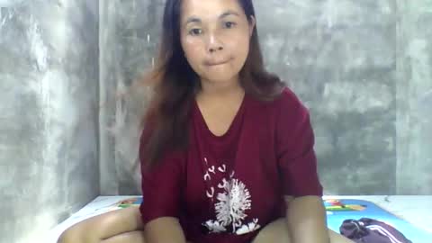 bigtits_24 online show from November 22, 1:37 am