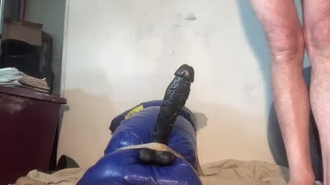 biguywithtoys online show from April 3, 4:14 pm