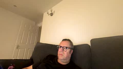 Just call me master online show from February 4, 7:07 pm