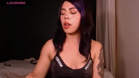 biigbooty_ online show from March 18, 2:17 am