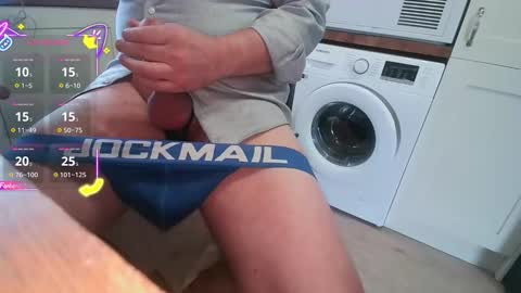 bijiminy online show from November 11, 11:45 am