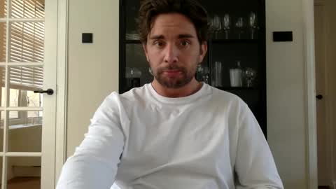 bikdig1 online show from February 8, 3:10 pm