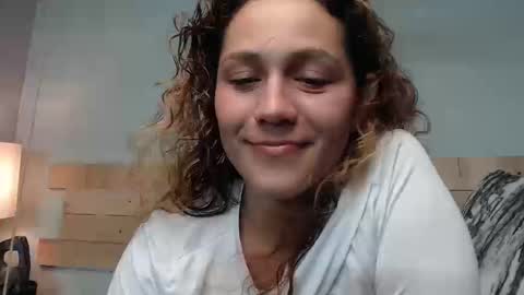 hi  soy   natural girl biki online show from September 20, 3:42 am