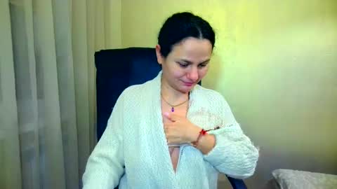 Snapshot of bililay chatting on February 17, 10:38 pm DOM NIKA online show from February 17, 10:38 pm