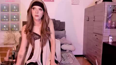 Billie Simons online show from November 4, 7:37 pm