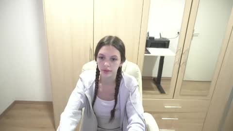 billy1love online show from April 9, 9:09 pm