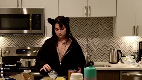 Danny online show from December 31, 8:59 am