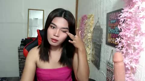 Snapshot of binimika chatting on March 10, 10:34 pm BINI MIKA online show from March 10, 10:34 pm