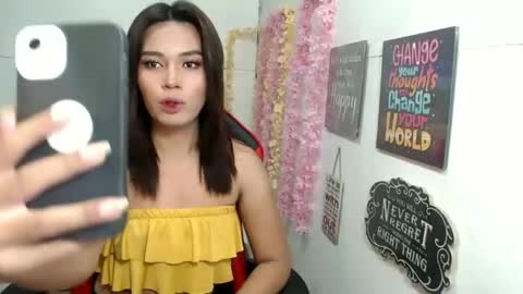 Snapshot of binimika chatting on March 2, 10:56 am BINI MIKA online show from March 2, 10:56 am