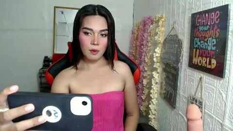 Snapshot of binimika chatting on March 8, 11:16 am BINI MIKA online show from March 8, 11:16 am