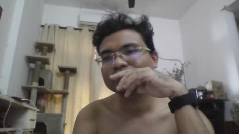 Bir Hans online show from December 10, 11:00 am