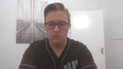 Bisexual boy online show from November 1, 3:22 pm