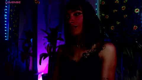  ..  .. online show from September 10, 6:09 pm