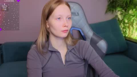 Julia online show from March 13, 2:37 am