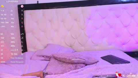 Snapshot of black_cryystal chatting on January 29, 2:10 pm Crystal3 online show from January 29, 2:10 pm