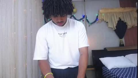 black_king_241 online show from January 19, 5:28 am