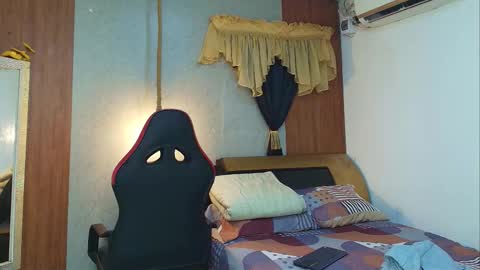 black_king_241 online show from March 17, 5:45 am