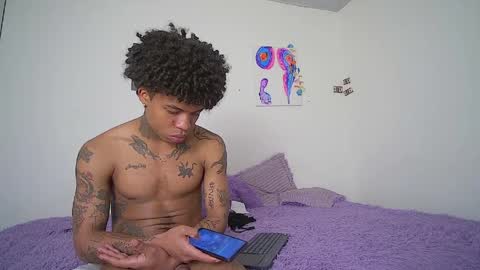 black_tentationx online show from May 29, 6:33 am