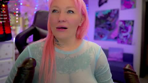 Alice online show from March 6, 6:59 pm