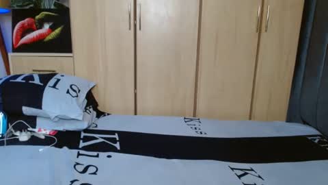 Smiley sylivia online show from February 23, 6:28 am