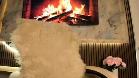 Snapshot of blackmilk_01 chatting on September 18, 1:42 am Karina online show from September 18, 1:42 am