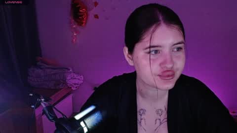blackroseonee online show from May 9, 8:37 pm