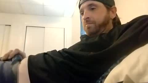 Snapshot of blahblam420 chatting on December 28, 2:43 am blahblam420 online show from December 28, 2:43 am