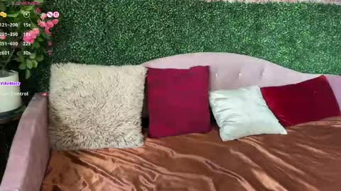 Blair Darling online show from May 12, 6:28 pm