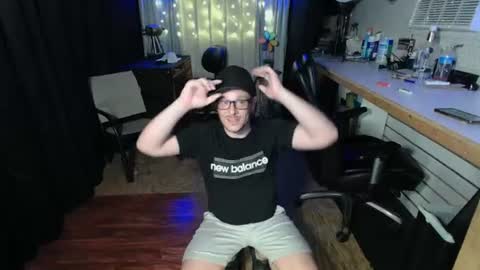 Blake Jonson online show from July 28, 2:53 am