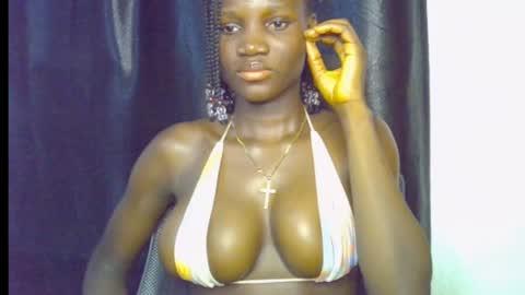 nikky00 online show from May 5, 4:02 pm