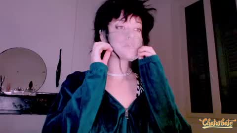 Cassandre online show from February 8, 8:01 pm